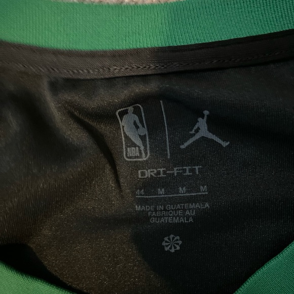 Jayson Tatum Jersey - Picture 7 of 8